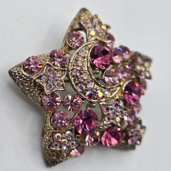 VINTAGE Star Brooch Auro Borealis Moon Stars In Pink Crystals - Picture 8 of 10